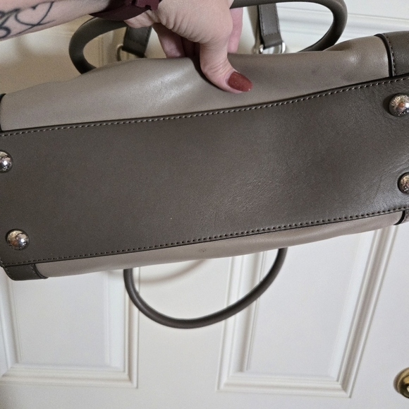 Michael Kors Bag EUC - Picture 7 of 16